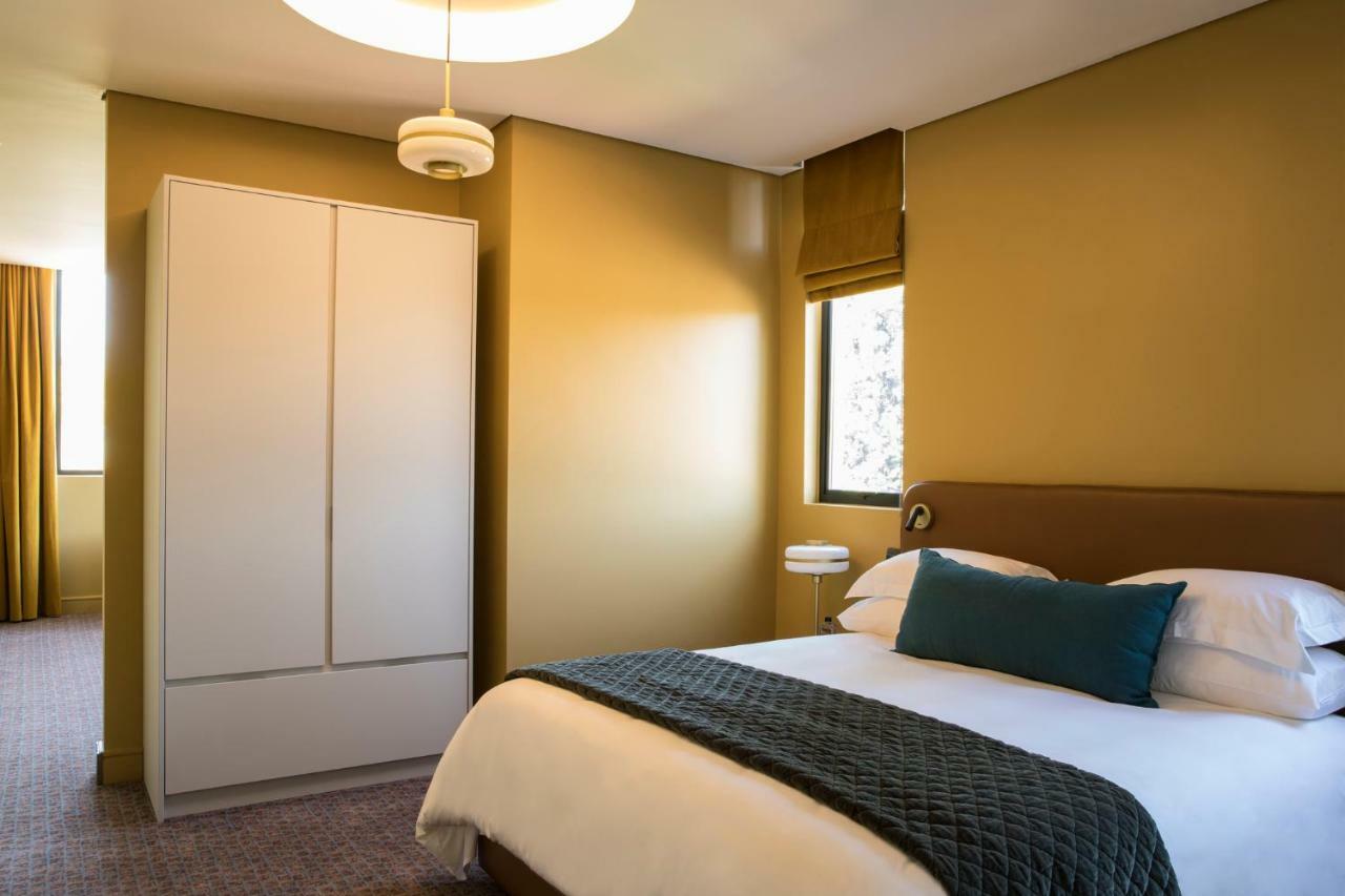 Home Suite Hotels Rosebank 约翰内斯堡 外观 照片